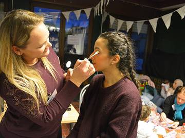 Make-up party